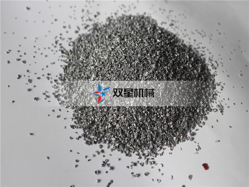 <a href='http://m.dianzizhifu.cn/psj/845.html' target='_blank'><span>金屬破碎機(jī)</span></a>鐵屑破碎效果